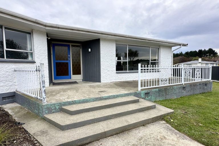 Photo of property in 38 Paisley Street, Kew, Invercargill, 9812