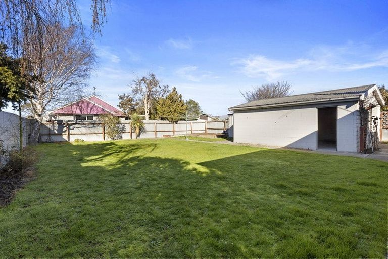 Photo of property in 63 Johns Road, Rangiora, 7400