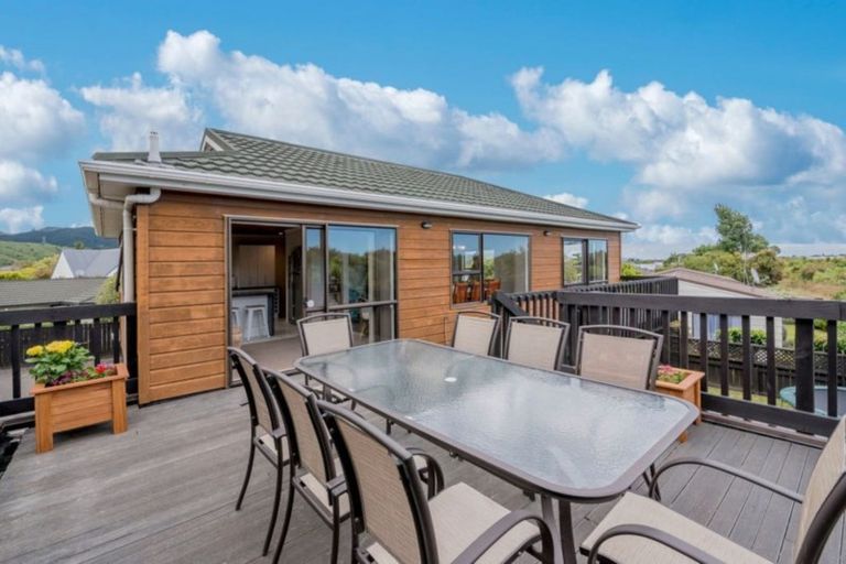 Photo of property in 24 Saint James Court, Paraparaumu, 5032