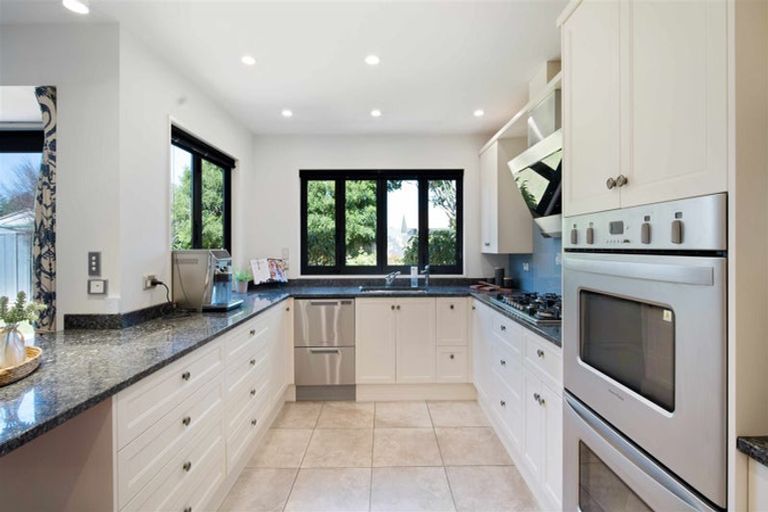 Photo of property in 14 Baldoyle Way, Casebrook, Christchurch, 8051