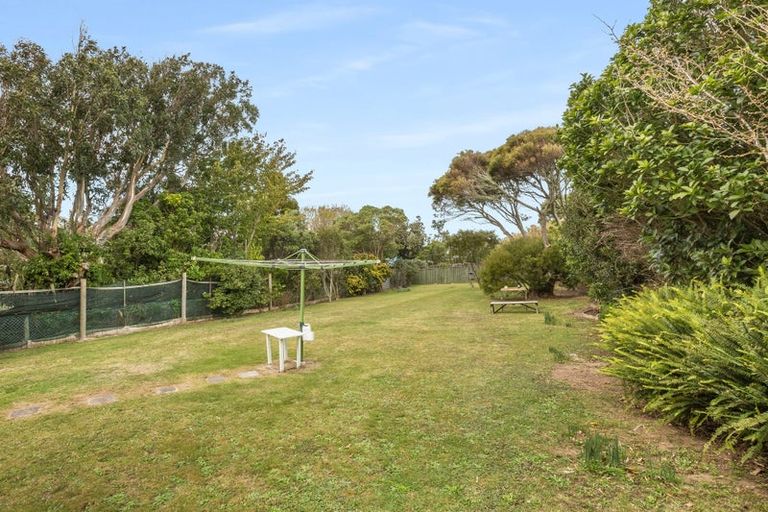 Photo of property in 7 Kapekape Place, Pukerua Bay, 5026