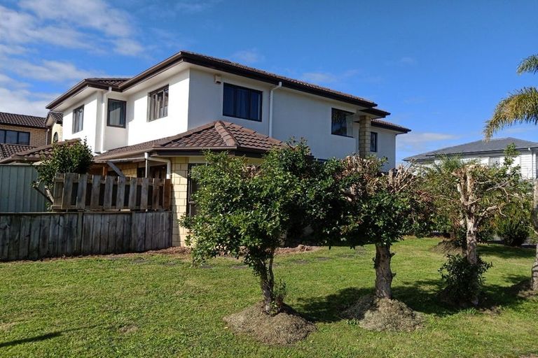 Photo of property in 30 Kestev Drive, Flat Bush, Auckland, 2016