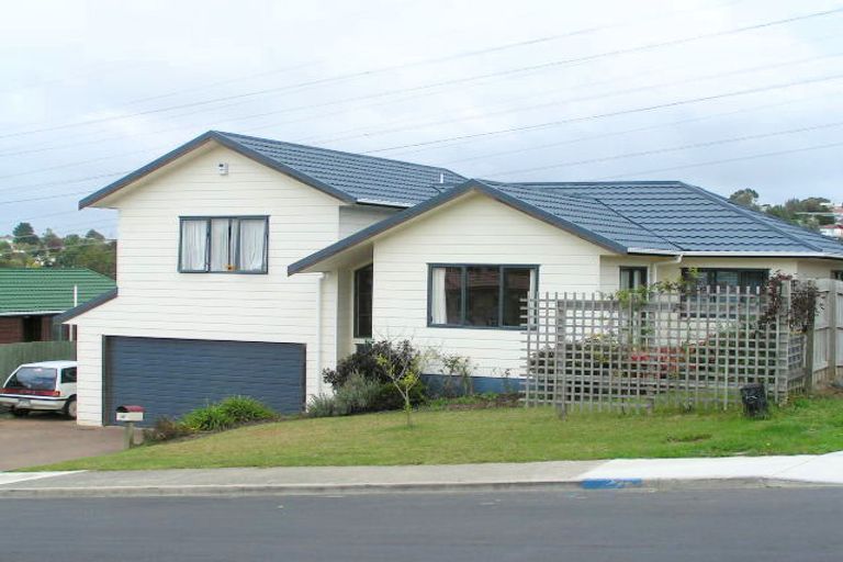Photo of property in 44 Broadfield Street, Massey, Auckland, 0614