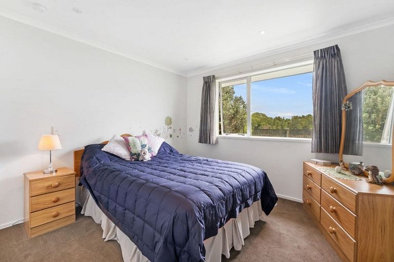 Photo of property in 46 Butterworth Crescent, Papamoa Beach, Papamoa, 3118