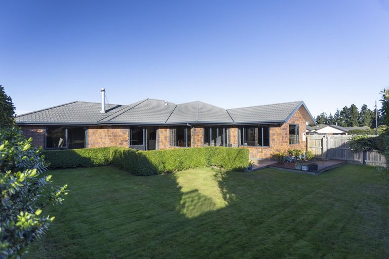 Photo of property in 10 North Ridge Drive, Oamaru North, Oamaru, 9400