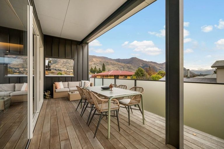 Photo of property in 74 Mcdougall Street, Wanaka, 9305