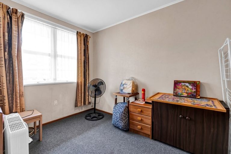 Photo of property in 27d Rimu Street, Inglewood, 4330