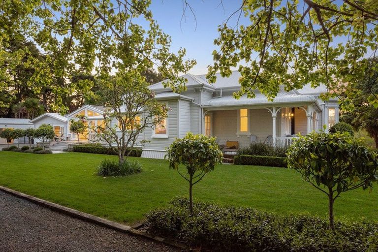 Photo of property in 392 Bawden Road, Dairy Flat, Albany, 0792