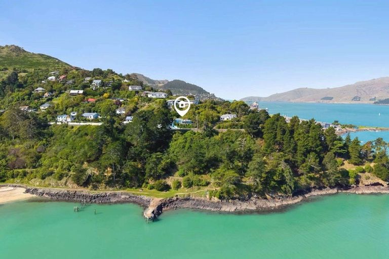 Photo of property in 20 Park Terrace, Corsair Bay, Lyttelton, 8082