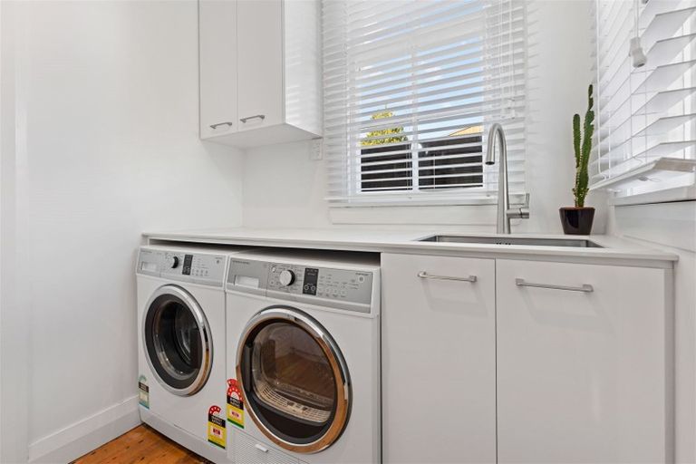 Photo of property in 27 Clifford Avenue, Merivale, Christchurch, 8014