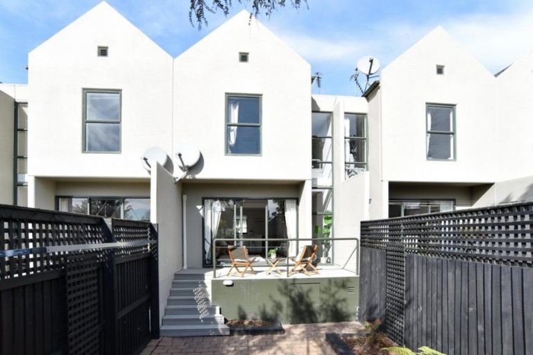 Photo of property in 3/33 Winchester Street, Merivale, Christchurch, 8014