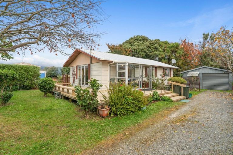 Photo of property in 27a Iti Street, Otaki, 5512