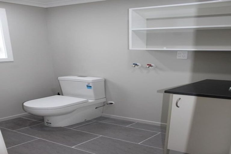 Photo of property in 52 Wesley Street, South Dunedin, Dunedin, 9012