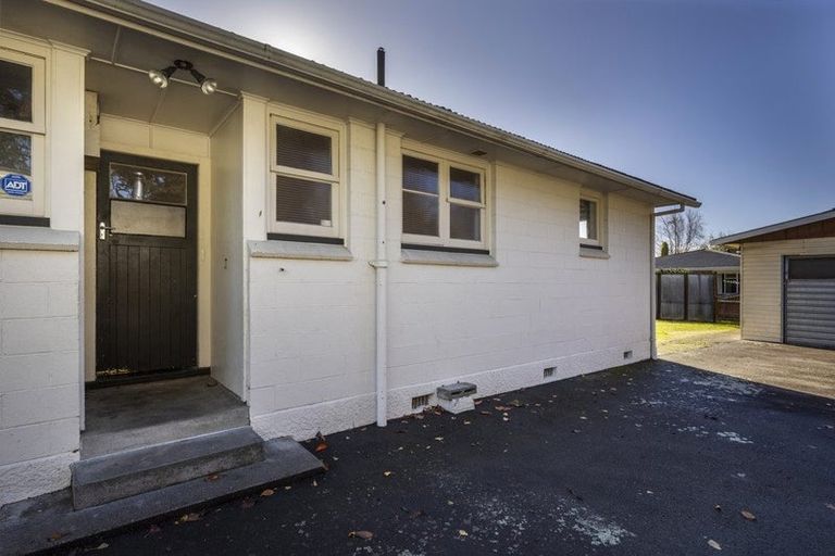 Photo of property in 9a Eltham Road, Blenheim, 7201