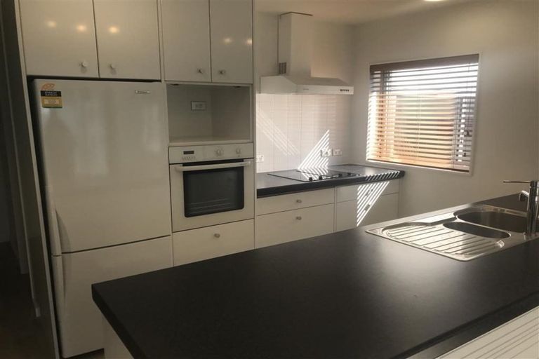 Photo of property in Montreaux Apartments, 10c/164 The Terrace, Wellington Central, Wellington, 6011