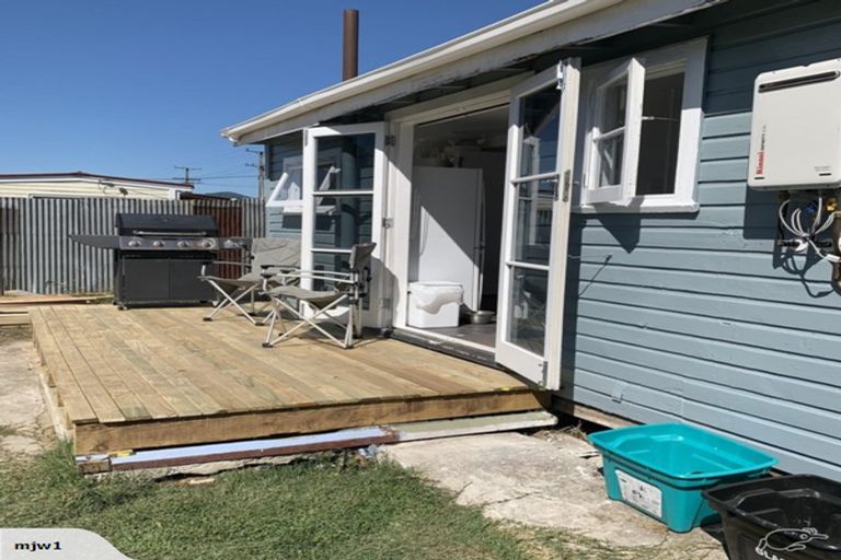 Photo of property in 145 Rangatira Drive, Mangakino, 3421