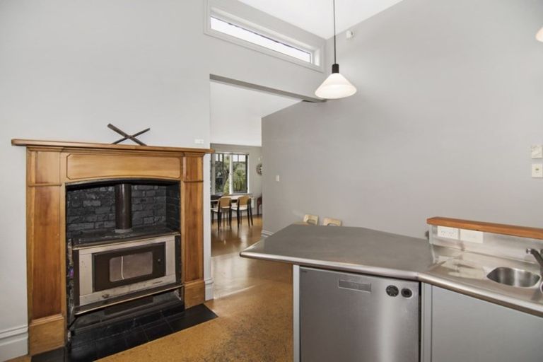 Photo of property in 216 Collingwood Street, Nelson South, Nelson, 7010