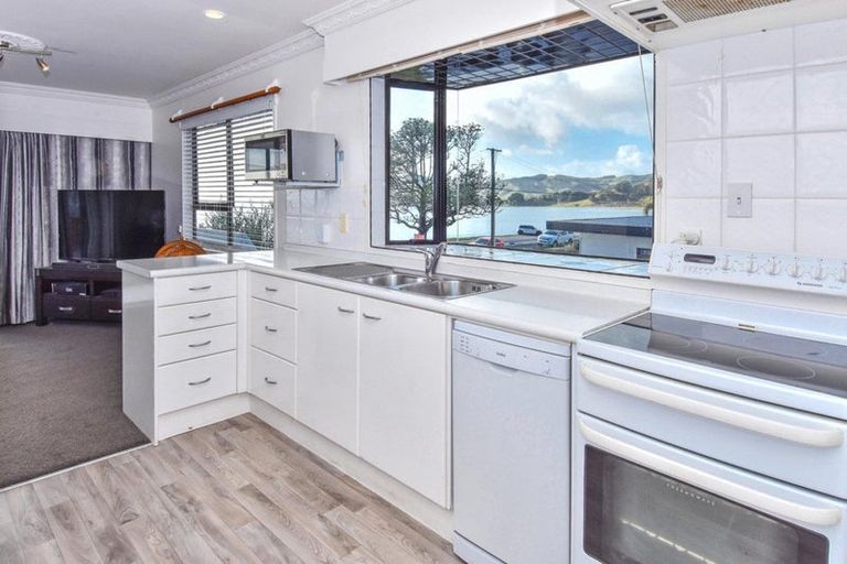 Photo of property in 1429 Clevedon Kawakawa Road, Kawakawa Bay, Papakura, 2585