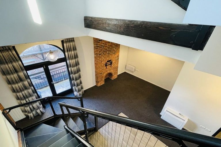 Photo of property in 9/5 Jetty Street, Dunedin Central, Dunedin, 9016