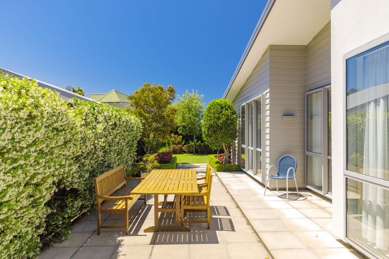 Photo of property in 51a Main Road, Redcliffs, Christchurch, 8081