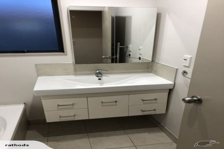 Photo of property in 16a Bowes Crescent, Strathmore Park, Wellington, 6022