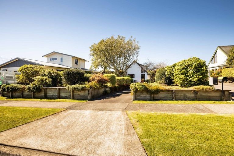 Photo of property in 171 Brooklands Road, Vogeltown, New Plymouth, 4310