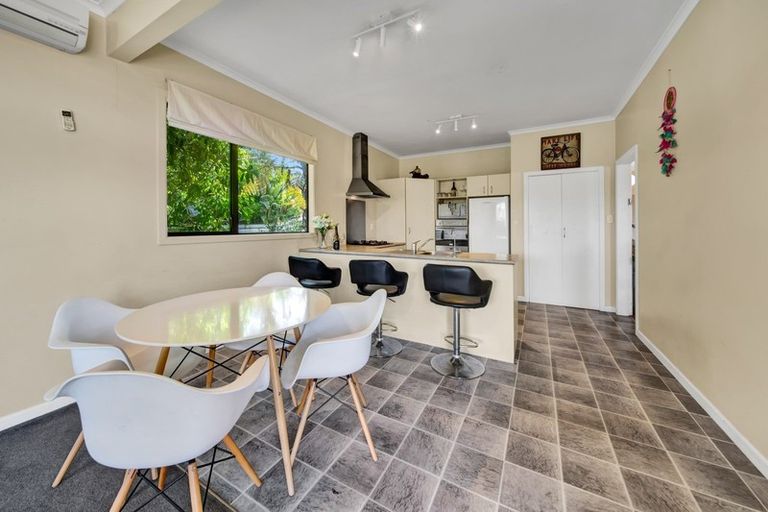 Photo of property in 28 Maratahu Street, Westown, New Plymouth, 4310