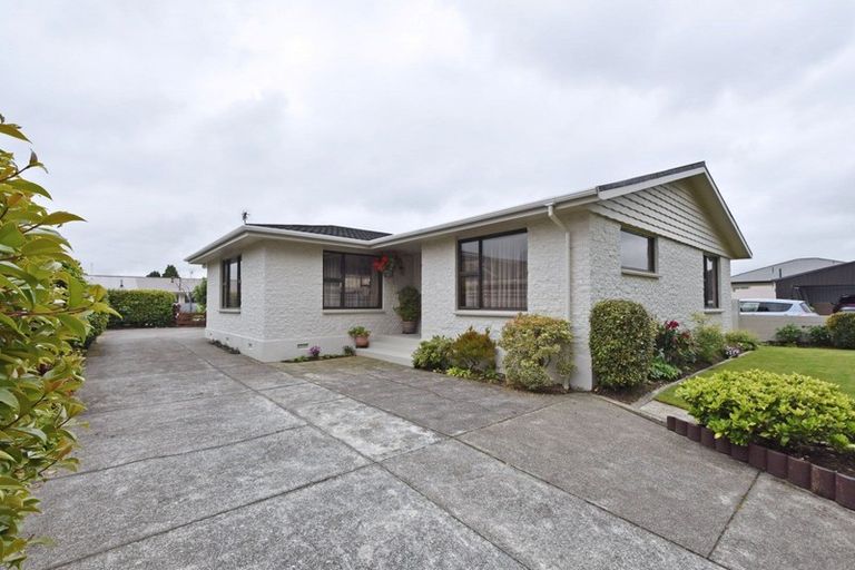 Photo of property in 30 Newcastle Street, Windsor, Invercargill, 9810
