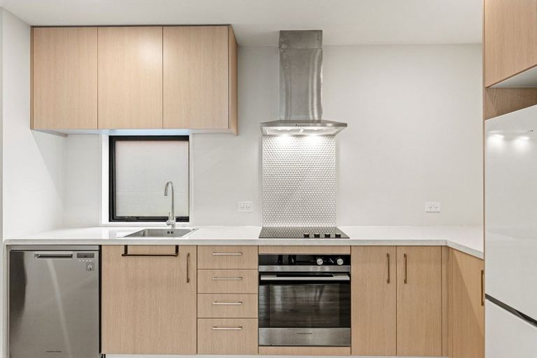 Photo of property in 9/66 Innes Road, St Albans, Christchurch, 8052