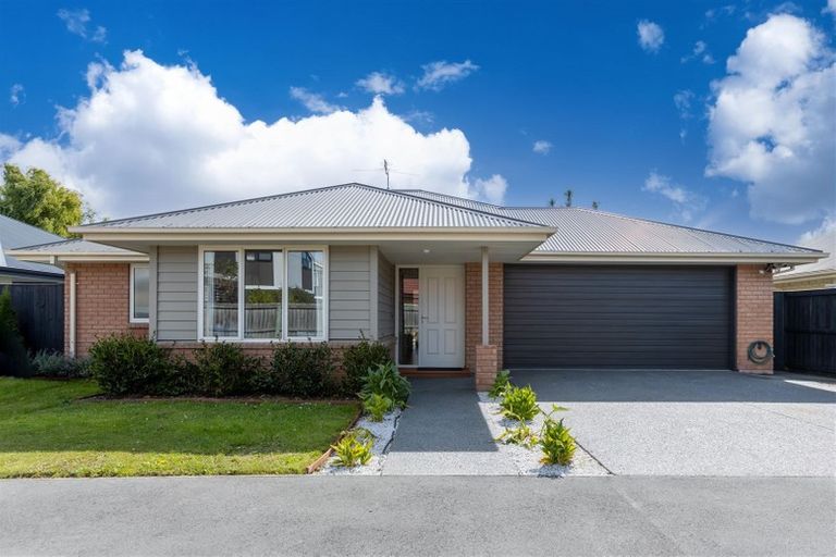 Photo of property in 53c Quinns Road, Shirley, Christchurch, 8013