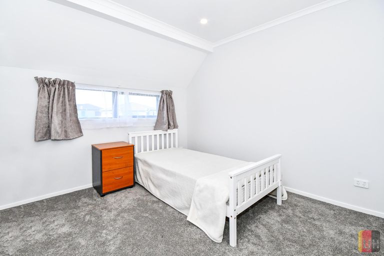 Photo of property in 5/24 Watson Place, Papatoetoe, Auckland, 2025