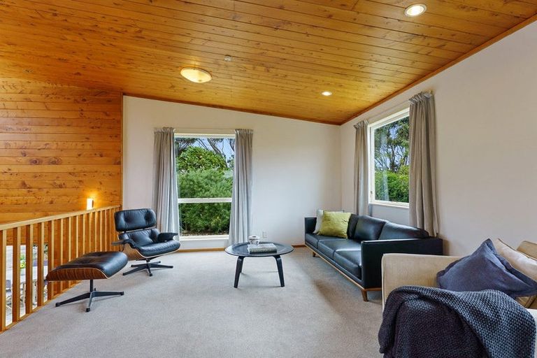 Photo of property in 321 Te Horo Beach Road, Te Horo Beach, Otaki, 5581