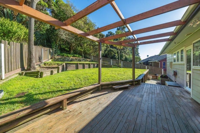 Photo of property in 38 Postgate Drive, Whitby, Porirua, 5024