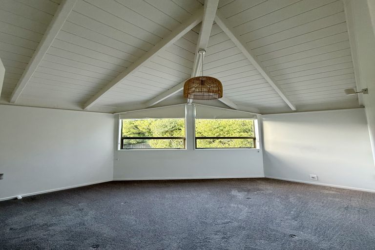 Photo of property in 120 Stanmore Bay Road, Stanmore Bay, Whangaparaoa, 0932