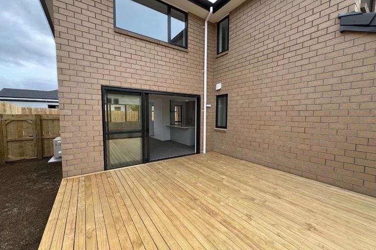 Photo of property in 10b Milton Road, Papatoetoe, Auckland, 2024