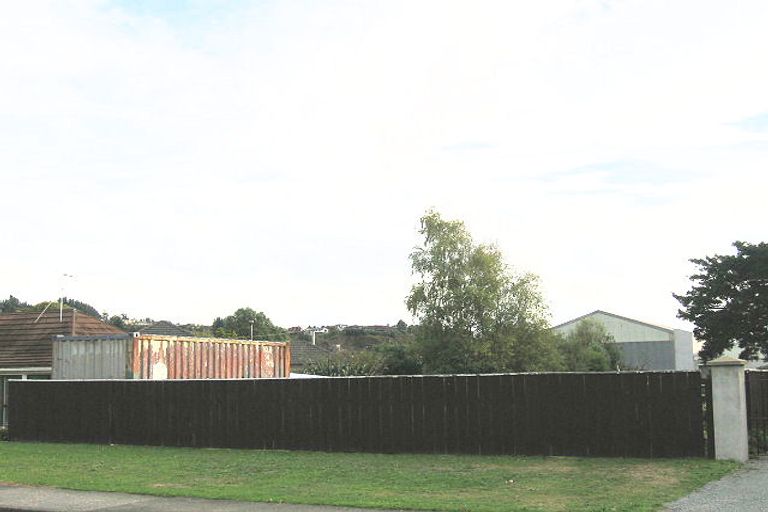 Photo of property in 42 Cruickshank Road, Clouston Park, Upper Hutt, 5018