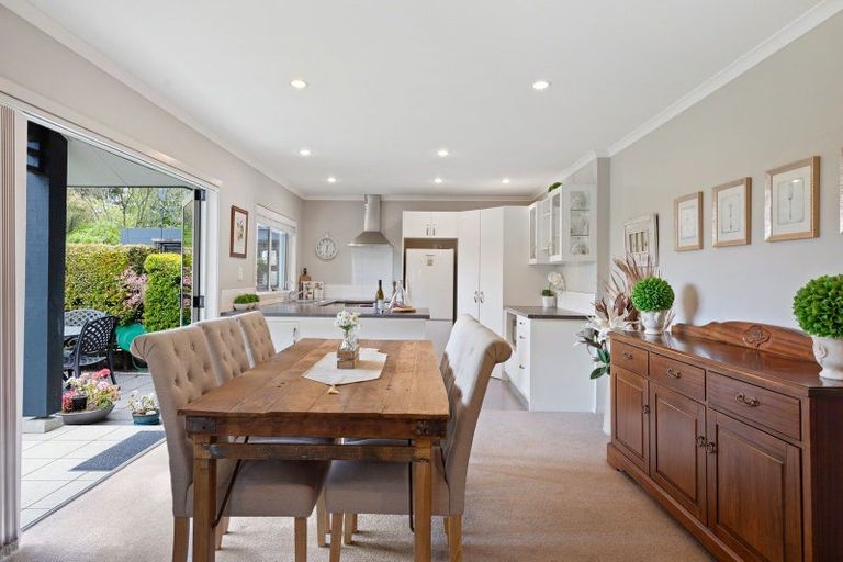 Photo of property in 33 Bridgewater Way, Pyes Pa, Tauranga, 3112