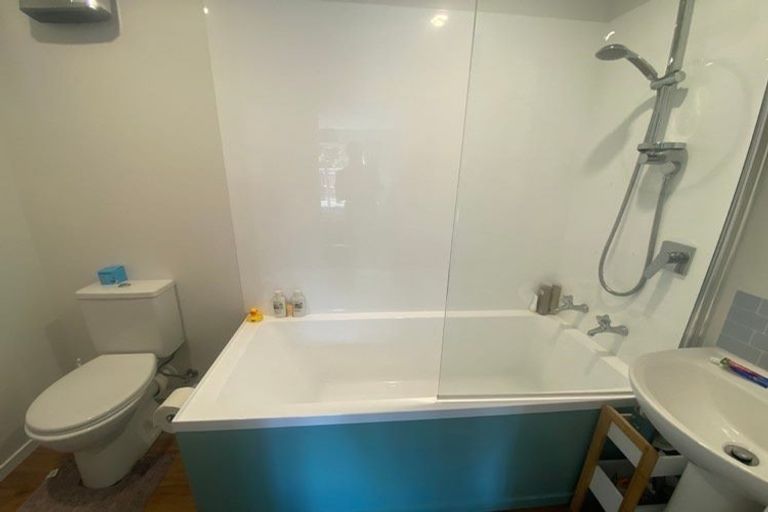 Photo of property in 20 Island View Terrace, Waikanae Beach, Waikanae, 5036