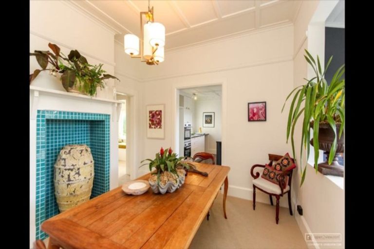 Photo of property in 21 Watson Street, Strandon, New Plymouth, 4312