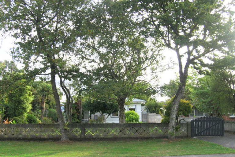 Photo of property in 36 Cruickshank Road, Clouston Park, Upper Hutt, 5018