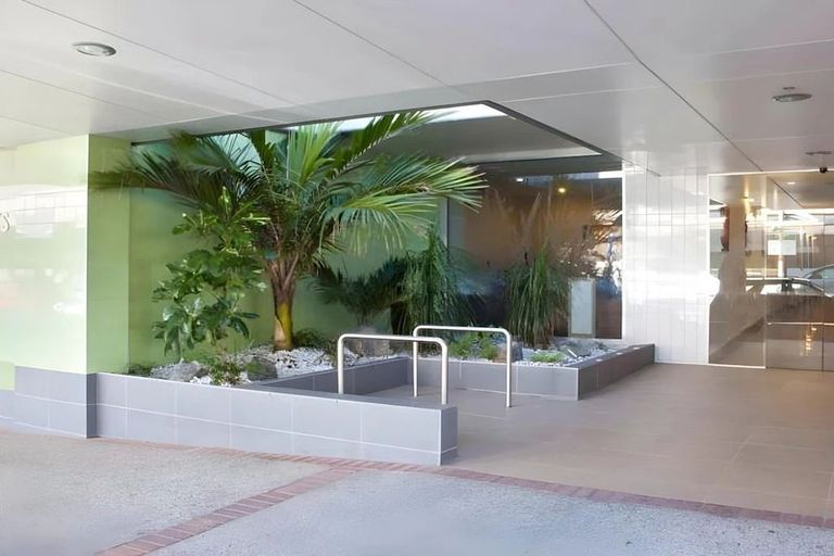 Photo of property in Proximity Apartments, 1301/17 Osterley Way, Manukau, Auckland, 2104