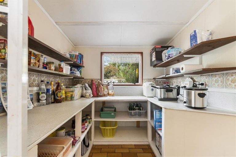 Photo of property in 3 Aries Place, Kawaha Point, Rotorua, 3010