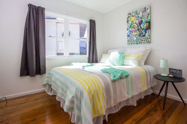 Photo of property in 35 Dip Road, Te Kamo, Whangarei, 0112