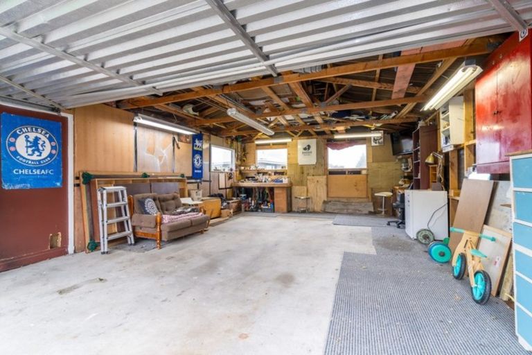 Photo of property in 11 Fenwick Street, Halfway Bush, Dunedin, 9010