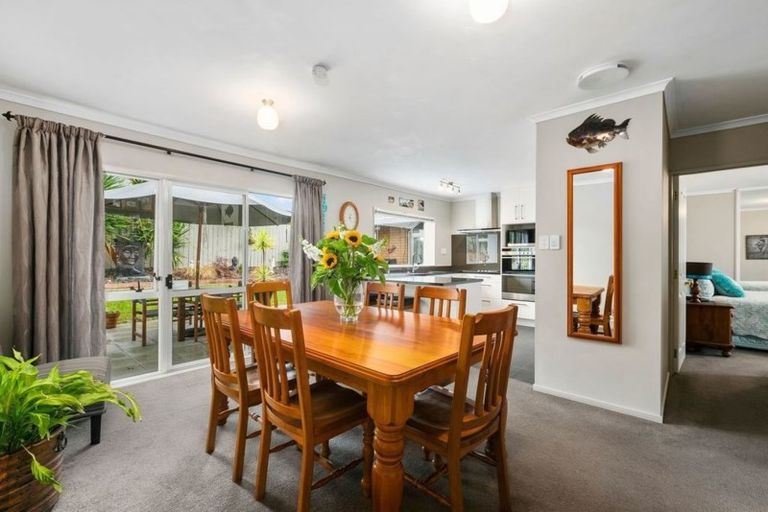 Photo of property in 4 Trinity Place, Albany, Auckland, 0632