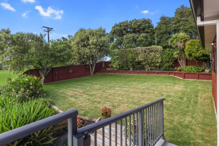 Photo of property in 132 Waikite Road, Welcome Bay, Tauranga, 3175