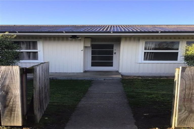 Photo of property in 2/707 Alexandra Street, Parkvale, Hastings, 4122