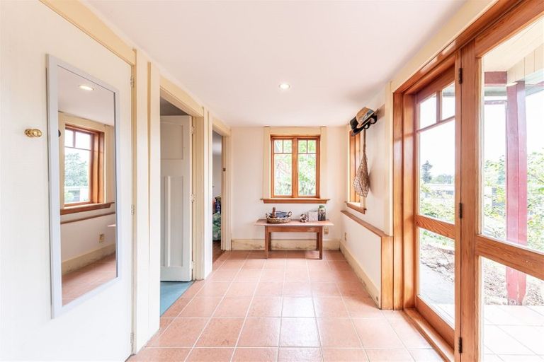 Photo of property in 57a Cashmere Road, Cashmere, Christchurch, 8022