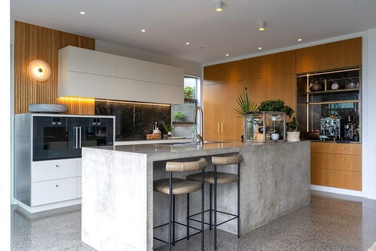 Photo of property in 105 Glenstrae Road, Redcliffs, Christchurch, 8081