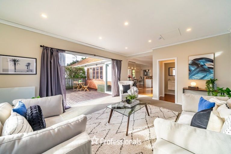 Photo of property in 24 Godley Street, Waterloo, Lower Hutt, 5011